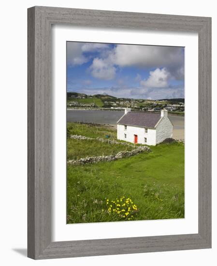 Old Farmhouse in Rosapenna, County Donegal, Ulster, Republic of Ireland, Europe-Richard Cummins-Framed Photographic Print