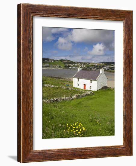 Old Farmhouse in Rosapenna, County Donegal, Ulster, Republic of Ireland, Europe-Richard Cummins-Framed Photographic Print