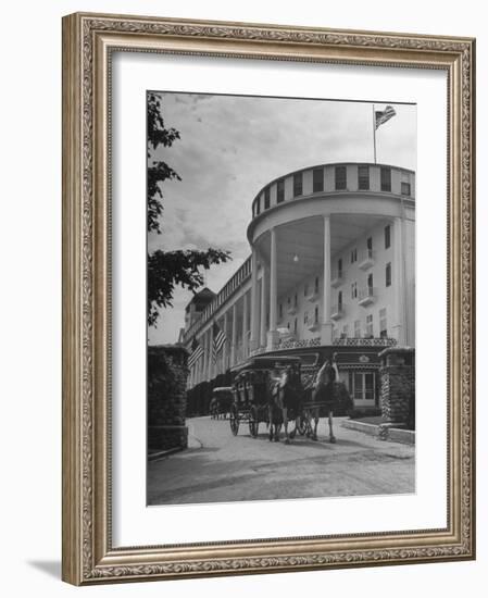 Old-Fashioned Surrey Type Carriages on Mackinac Island Outside Grand Hotel-Myron Davis-Framed Photographic Print