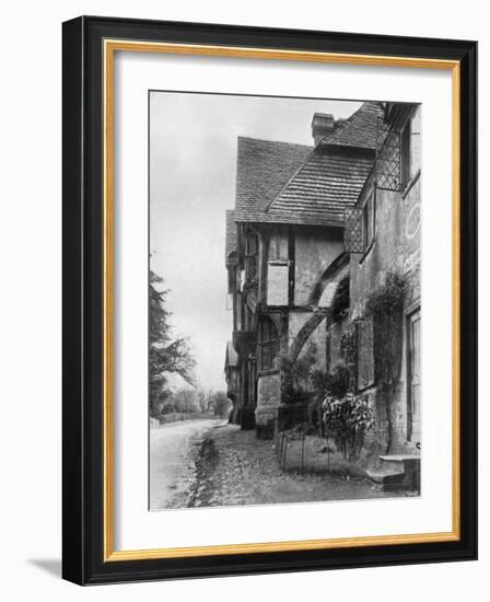 Old House at Chiddingstone, Kent, 1924-1926-Herbert Felton-Framed Giclee Print