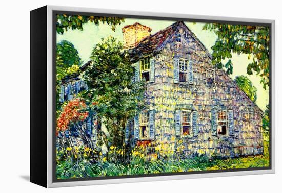 Old House, East Hampton, 1917-Childe Hassam-Framed Premier Image Canvas