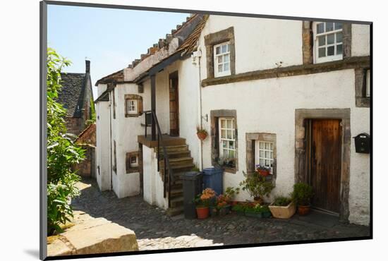 Old House in Culross, Scotland, UK-A_nella-Mounted Photographic Print