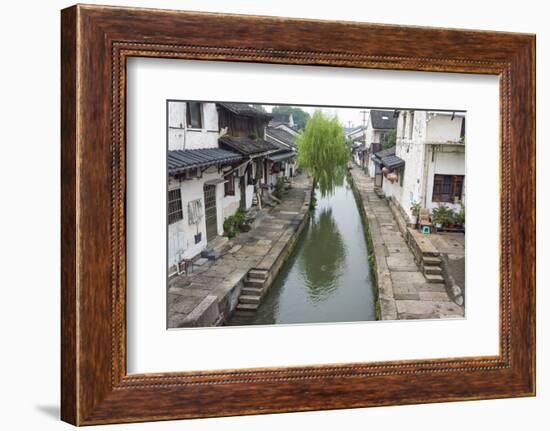 Old houses along the Grand Canal, Shaoxing, Zhejiang Province, China-Keren Su-Framed Photographic Print