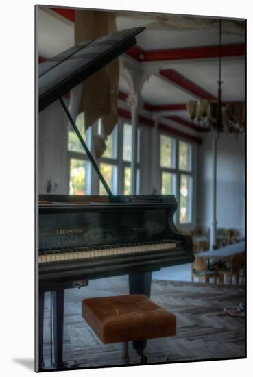 Old Piano-Nathan Wright-Mounted Photographic Print