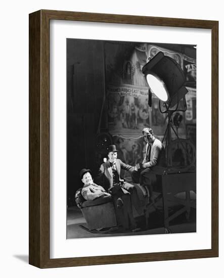 Oliver Hardy, Stan Laurel, Hal Roach-null-Framed Photographic Print