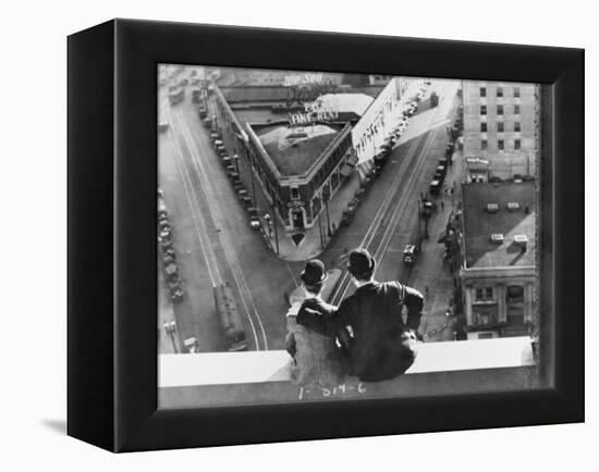 Oliver Hardy, Stan Laurel, Liberty, 1929-null-Framed Premier Image Canvas