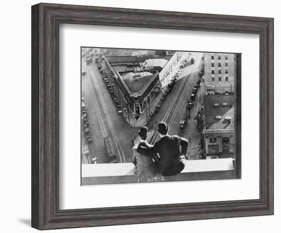 Oliver Hardy, Stan Laurel, Liberty, 1929-null-Framed Photographic Print