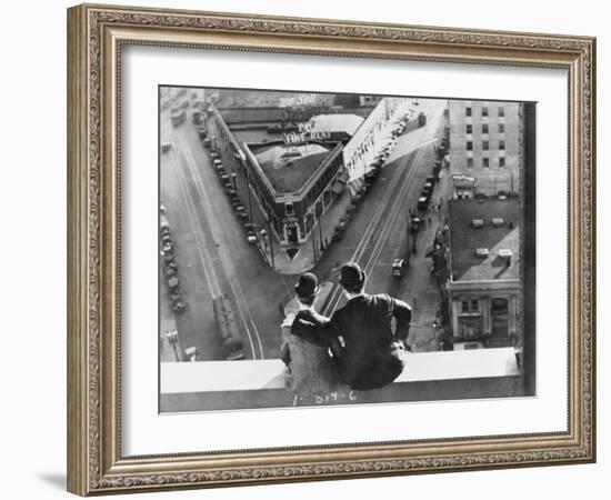 Oliver Hardy, Stan Laurel, Liberty, 1929-null-Framed Photographic Print