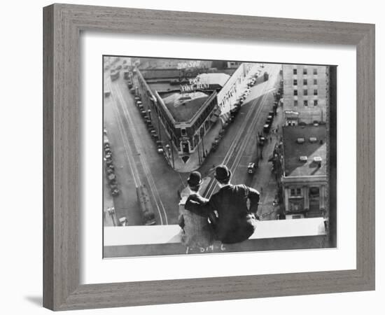 Oliver Hardy, Stan Laurel, Liberty, 1929-null-Framed Photographic Print