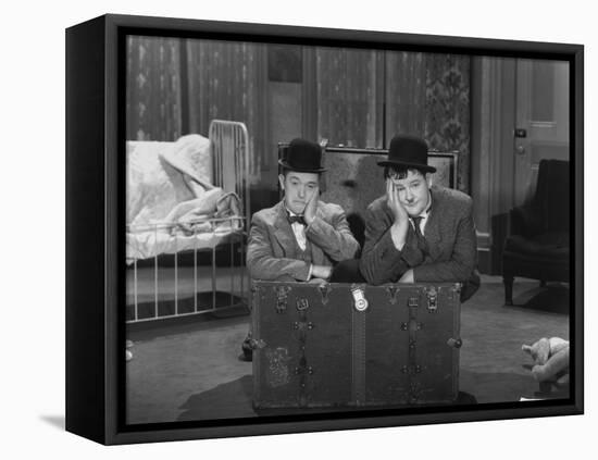 Oliver Hardy, Stan Laurel, Pack Up Your Troubles, 1932-null-Framed Premier Image Canvas