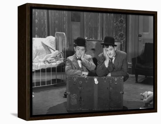 Oliver Hardy, Stan Laurel, Pack Up Your Troubles, 1932-null-Framed Premier Image Canvas