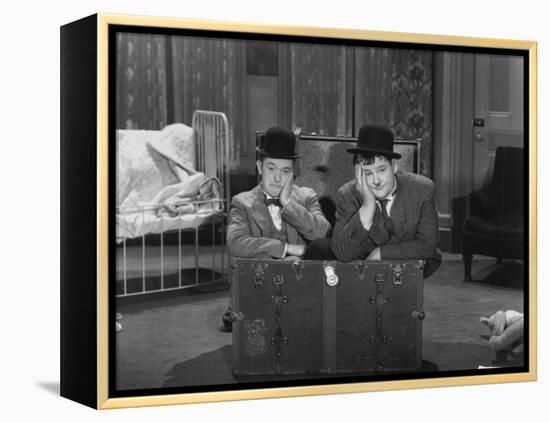 Oliver Hardy, Stan Laurel, Pack Up Your Troubles, 1932-null-Framed Premier Image Canvas