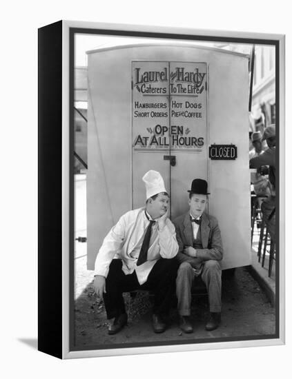 Oliver Hardy, Stan Laurel, Pack Up Your Troubles, 1932-null-Framed Premier Image Canvas