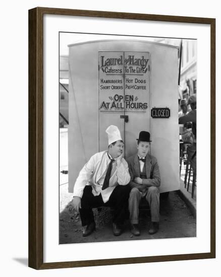 Oliver Hardy, Stan Laurel, Pack Up Your Troubles, 1932--Framed Photographic Print