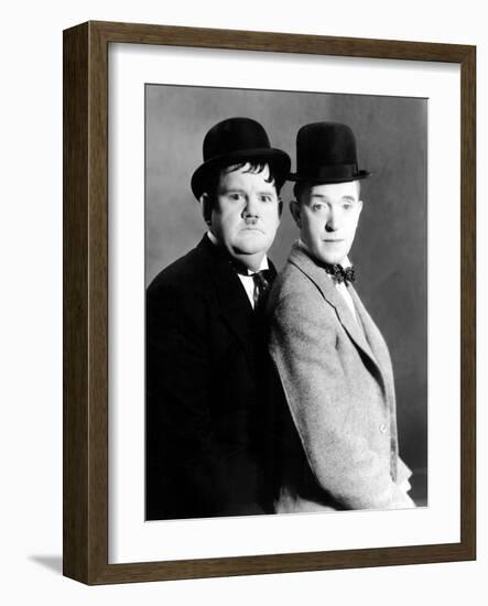Oliver Hardy, Stan Laurel-null-Framed Photo
