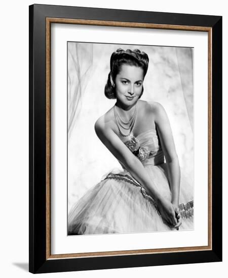 Olivia De Havilland, 1946-null-Framed Photo