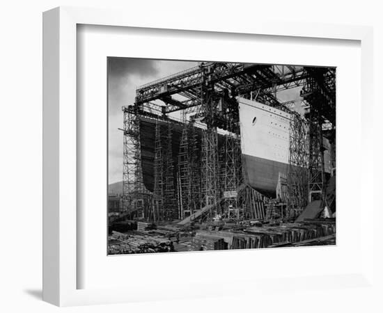 Olympic and Titanic Being Built-null-Framed Photographic Print