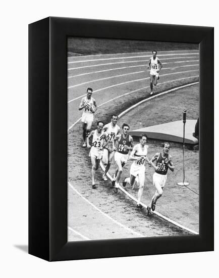 Olympic Games 1952 : Emil Zatopek in the Lead During 5000 M. Race July 25, 1952-null-Framed Stretched Canvas