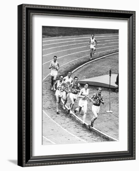 Olympic Games 1952 : Emil Zatopek in the Lead During 5000 M. Race July 25, 1952-null-Framed Photo