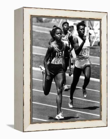 Olympic Games in Los Angeles, 1984 : American Evelyn Ashford Winning the 100M, on R : Heather Oaks-null-Framed Stretched Canvas