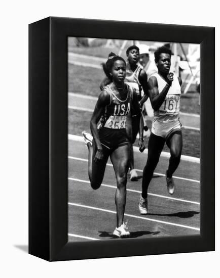 Olympic Games in Los Angeles, 1984 : American Evelyn Ashford Winning the 100M, on R : Heather Oaks-null-Framed Stretched Canvas