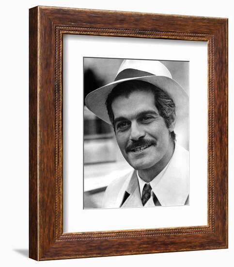 Omar Sharif - Le casse-null-Framed Photo