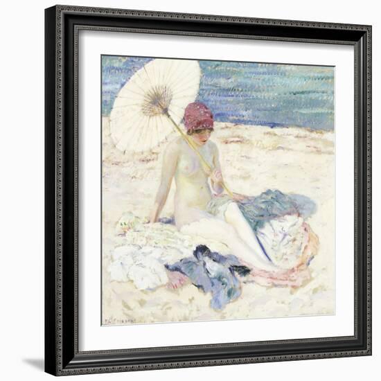 On the Beach, 1913-Frederick Carl Frieseke-Framed Giclee Print