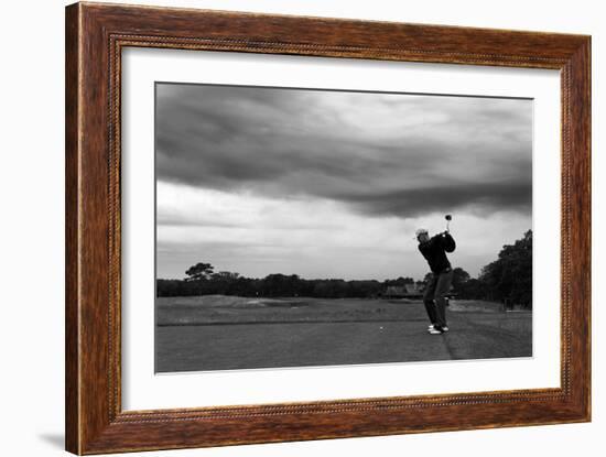 On Vacation in Martha's Vineyard the President was Golfing at the Vineyard Golf Club, Aug. 22, 2010-null-Framed Photo