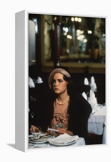 ONCE UPON A TIME IN AMERICA, 1984 directed by SERGIO LEONE Elizabeth McGovern (photo)-null-Framed Stretched Canvas