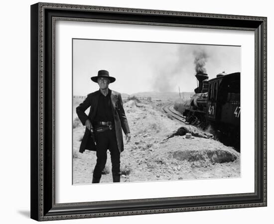 Once Upon a Time in the West, Henry Fonda, 1968-null-Framed Photo