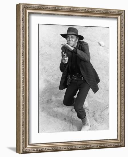 Once Upon a Time in the West, Henry Fonda, 1968-null-Framed Photo