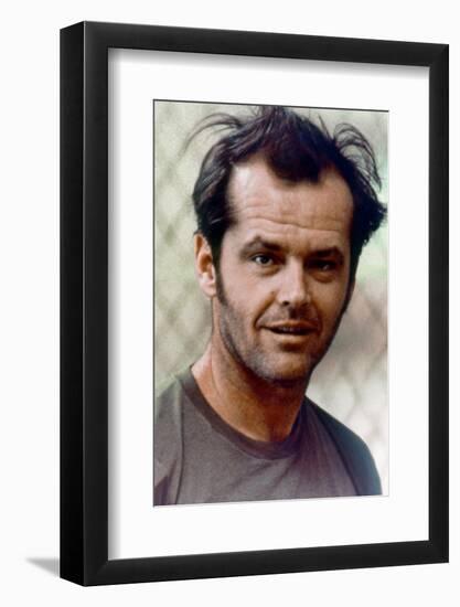 ONE FLEW OVER THE CUCKOO'S NEST, 1975 directed by MILOS FORMAN Jack Nicholson (photo)-null-Framed Photo