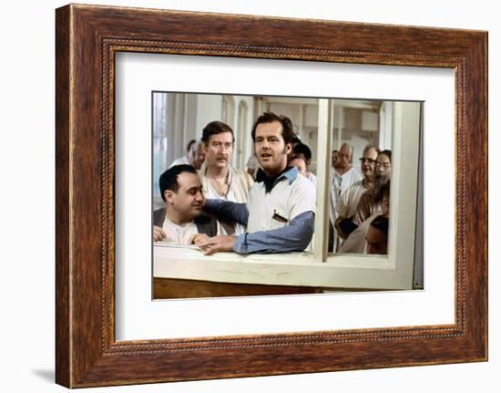 ONE FLEW OVER THE CUCKOO'S NEST, 1975 DIRECTED MILOS FORMAN Danny by Vito and Jack Nicholson (photo-null-Framed Photo