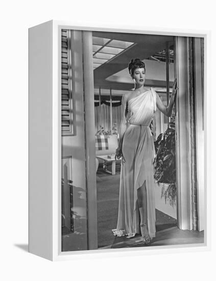 ONE TOUCH OF VENUS, 1948 directed by WILLIAM A. SEITER Ava Gardner (b/w photo)-null-Framed Stretched Canvas