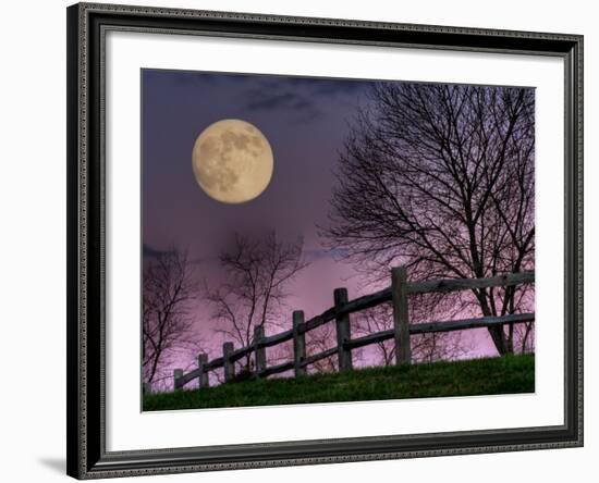 Ont-Jim Crotty-Framed Photographic Print