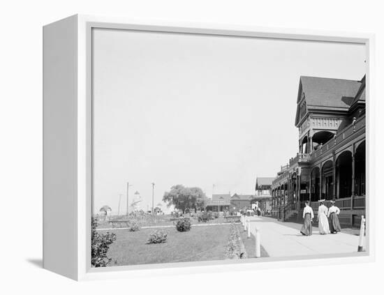 Ontario Beach Park, Rochester, N.Y.-null-Framed Stretched Canvas