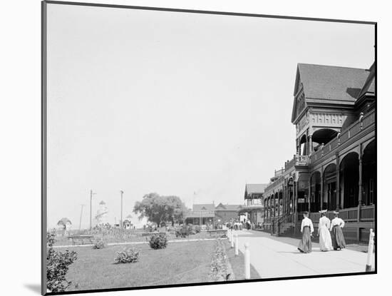 Ontario Beach Park, Rochester, N.Y.-null-Mounted Photo