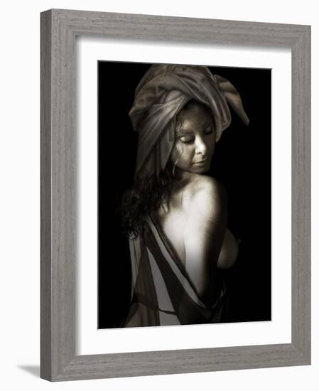 Oondu-Lynne Davies-Framed Photographic Print