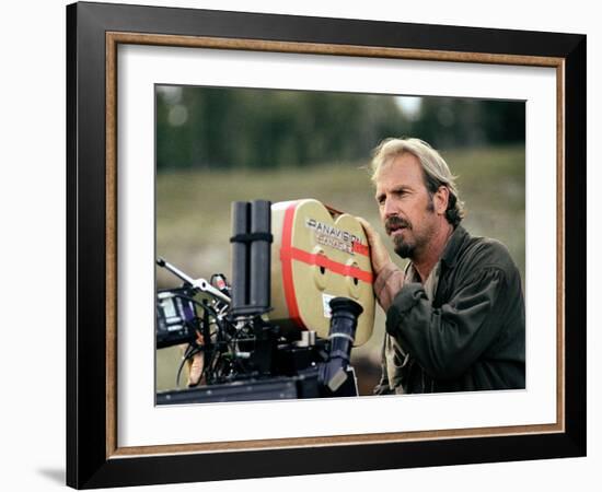 Open Range-null-Framed Photo