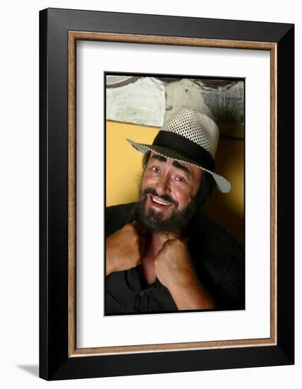Opera Singer Luciano Pavarotti with Girlfriend Nicoletta Mantovani and 9 Month Old Daughter Alice-null-Framed Photographic Print