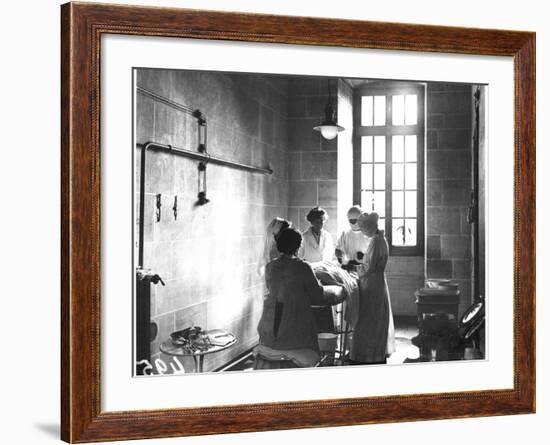 Operating Theatre of the Scottish Women's Hospital in the Abbey of Royaumont, 1915-Jacques Moreau-Framed Photographic Print