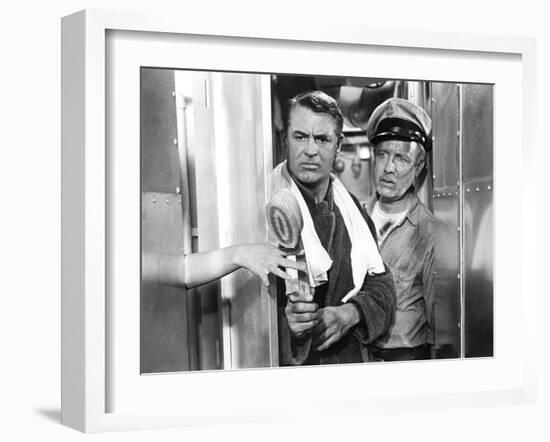 Operation Petticoat, Cary Grant, Arthur O'Connell, 1959-null-Framed Photo