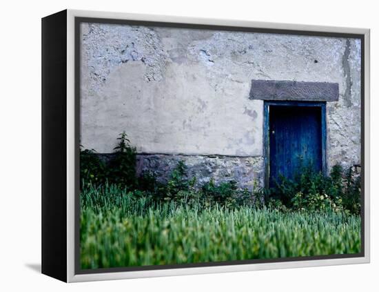 Opportunity Taken-Doug Chinnery-Framed Premier Image Canvas