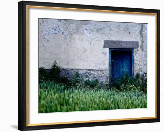 Opportunity Taken-Doug Chinnery-Framed Photographic Print