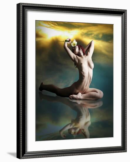 Ore-Lynne Davies-Framed Photographic Print