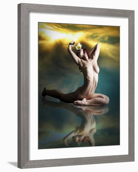 Ore-Lynne Davies-Framed Photographic Print