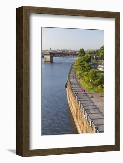 Oregon, Portland. Downtown and Waterfront Park-Brent Bergherm-Framed Photographic Print