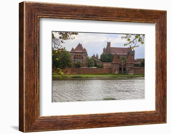 Originally built in the 13th century, Malbork was the castle of the Teutonic Knights-Mallorie Ostrowitz-Framed Photographic Print