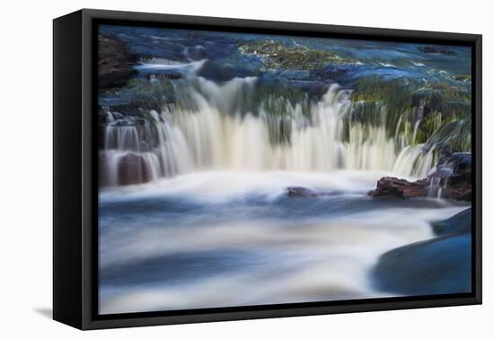 Orinduik Falls, Potaro-Siparuni Region, Brazil, Guyana Border, Guyana-Pete Oxford-Framed Premier Image Canvas