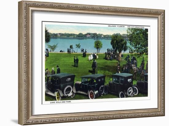 Orlando, Florida - Crowded Lake Eola and Park Scene-Lantern Press-Framed Art Print